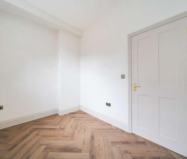 South Street, Farnham, GU9 - Photo 2