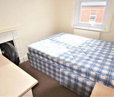 4 bedroom detached house to rent - Photo 5