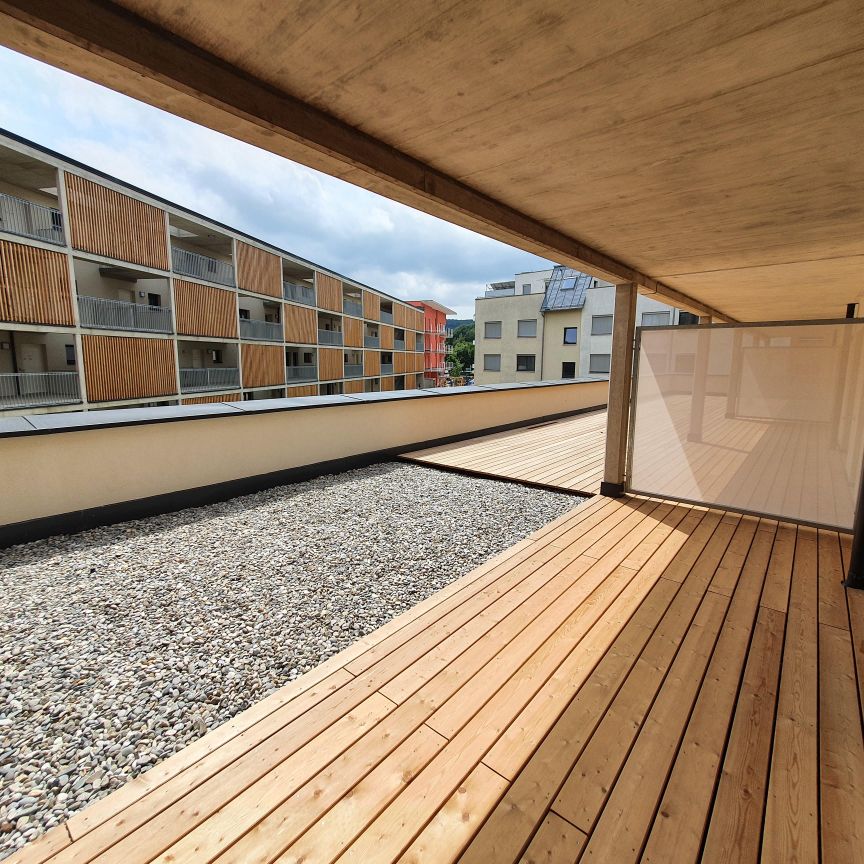 Stilvolle 2-Zimmer-Wohnung mit 15 m² großer Terrasse - Photo 1