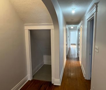 For Lease - 479 Parliament Street, Toronto, Ontario - Photo 1