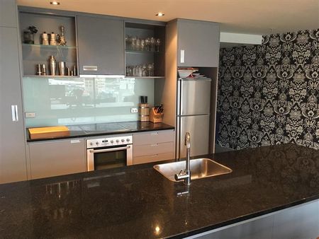 Executive Apartment - Photo 2