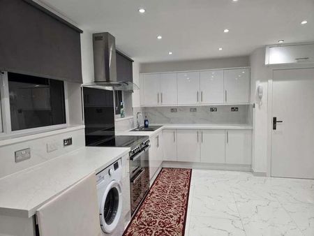 Stubbs Avenue, Headington, OX3 - Photo 4