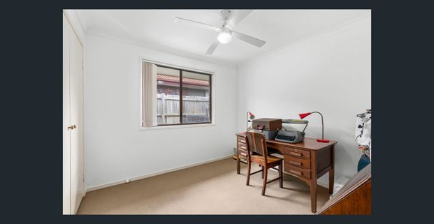 STYLISH HOME IN HELENSVALE NOW AVAILABLE FOR RENT, PRIME LOCATION - CLOSE TO EVERYWHERE - Photo 1