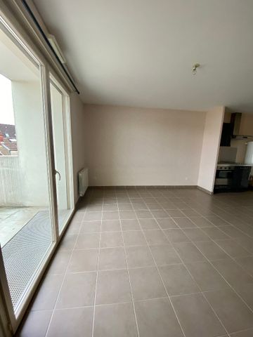 Location Appartement 2 pièces 44m² - Photo 2