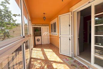 Chalet pareado · Alquiler a largo plazo ·