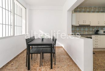 Avenida de la Nucía, Altea, Valencian Community 03590