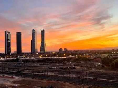 4 bedroom luxury penthouse for rent in Madrid, Autonomous Region of Madrid - Photo 2