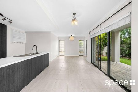 Finding Comfort in Spearwood - Photo 2