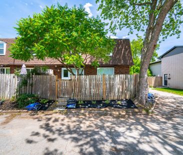 For Lease - 674 Francis Road, Burlington, Ontario - Photo 6