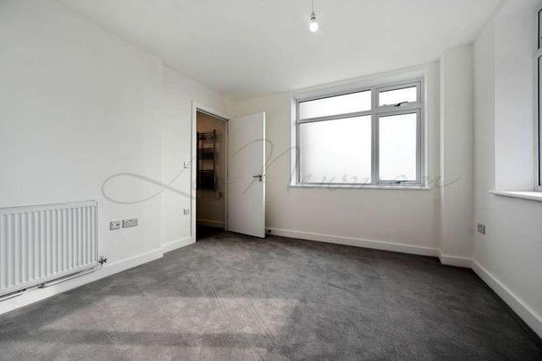 Caroline Street, Limehouse, E1 - Photo 1