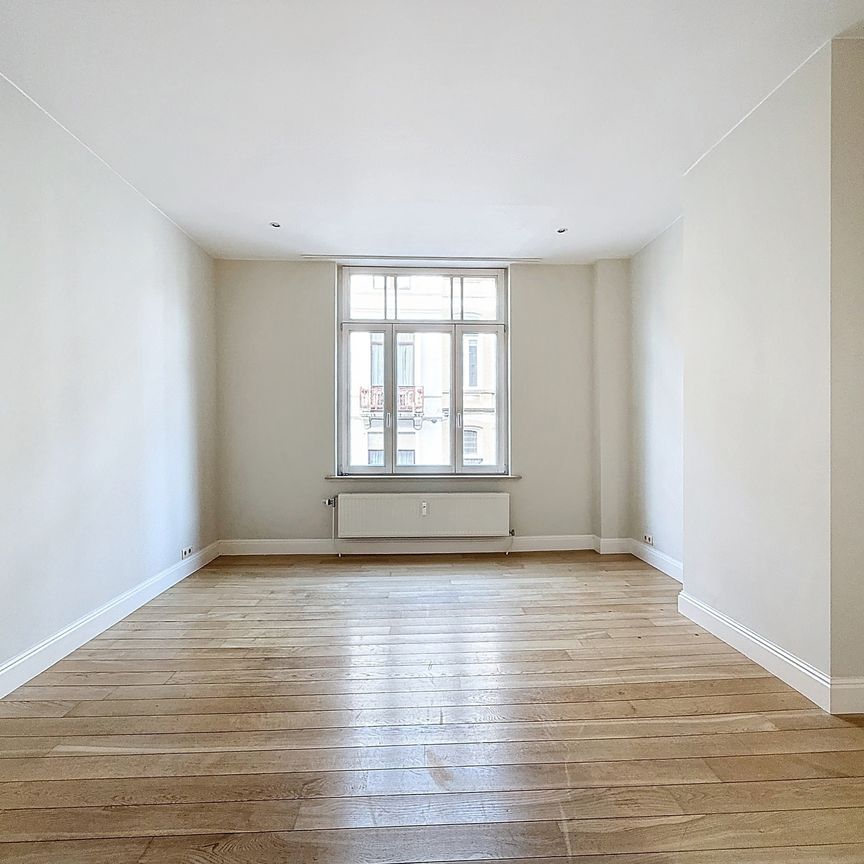 Flat - for rent - Photo 1