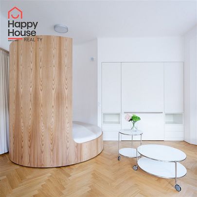 Pronájem bytu 2+kk 80 m² - Fotografie 1