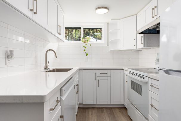 SW Marine Dr & Olympic St, Vancouver - Photo 1