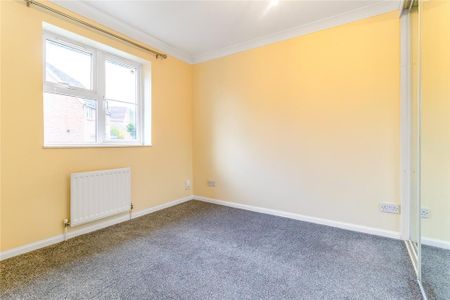 3 bedroom semi-detached house to rent - Photo 5