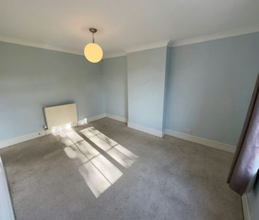 Detached house to rent on - Photo 3