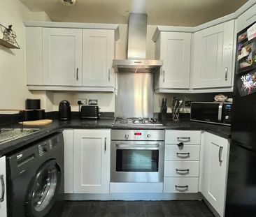 2 bedroom apartment to rent - Photo 2