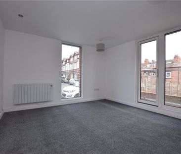 2 bedroom apartment to rent - Photo 6