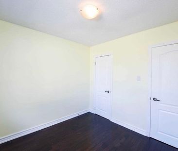 For Lease - 153 Vodden Street, Brampton, Ontario - Photo 6