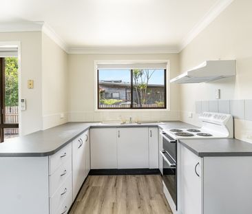 Location, Location, Location!! - Photo 4