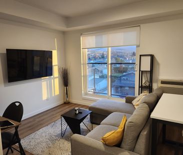 Sole Rutland Furnished 1 Bed 1 Bath - Photo 2