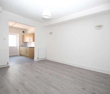 Westbury Road, Wembley, Middlesex, HA0 - Photo 2