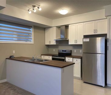 For Lease - 184 Wheat Lane, Kitchener, Ontario - Photo 1