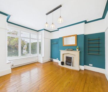 3 bedroom semi-detached house to rent - Photo 2