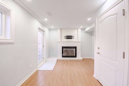 For Lease - 56 Foxacre Row Unit# Bsmt, Brampton, Ontario - Photo 2