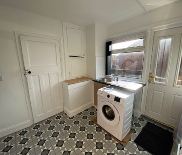 Dodgson Avenue, Leeds - Photo 6