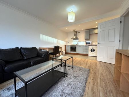 1 bedroom flat to rent - Photo 3