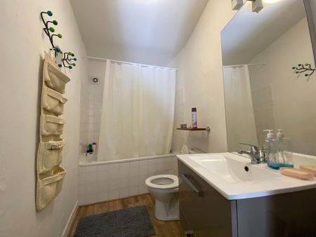 « AVIGNON IM - STUDIO MEUBLÉ AVEC MEZZANINE 42.03M² » - Photo 3