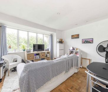 Studio to rent - Photo 4