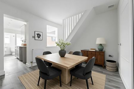 2 bedroom terraced house to rent - Photo 2