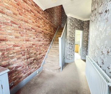 Hollyfield Road, Orrell Park, Merseyside, L9 - Photo 6