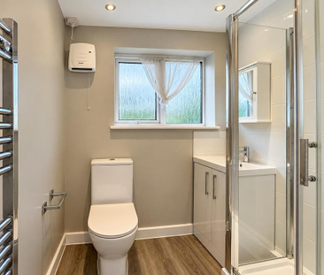 2 bedroom maisonette to rent - Photo 5