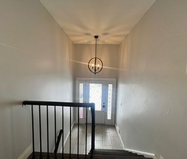 For Lease - 461 Paddington Crescent Unit# Upper, Oshawa, Ontario - Photo 6