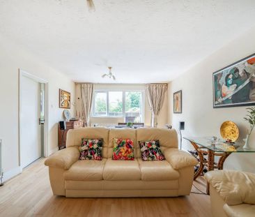 2 bedroom flat to rent - Photo 5