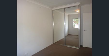 Modern 2 Bedroom In The Heart of Randwick - Photo 3