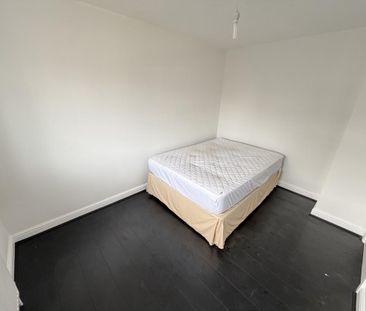 3 bedroom detached house to rent - Photo 5