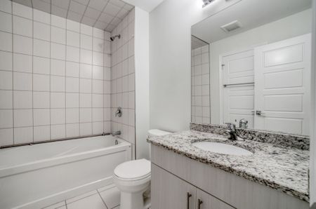 For Lease - 13 Hartfield Street, Ingersoll, Ontario - Photo 5