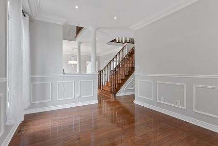 For Lease - 2154 Kingsridge Drive, Oakville, Ontario - Photo 2