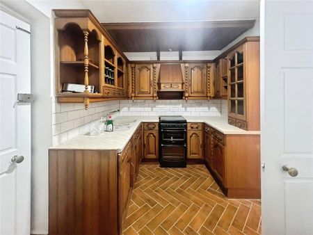 3 bedroom bungalow to rent - Photo 4