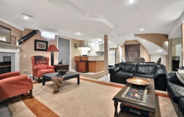 For Lease - 2999 Valcourt Crescent, Mississauga, Ontario - Photo 1