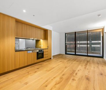 1 bedroom unit in great location - Photo 4