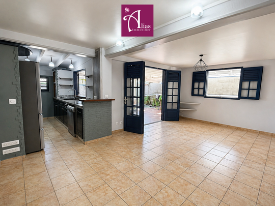 Location Appartement 3 pièces 67m² BAIE MAHAULT 97122 - Photo 1