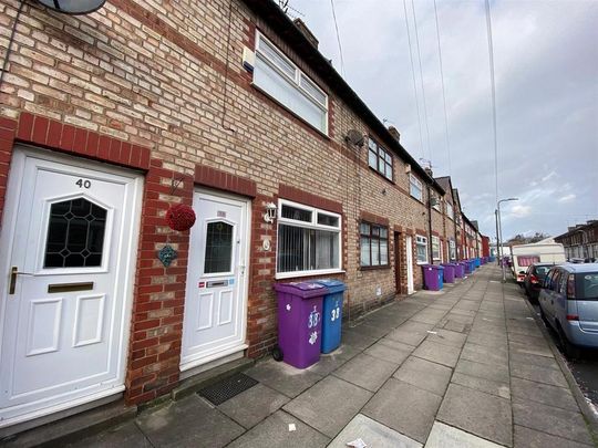 2 bedroom terraced house to rent - Photo 1