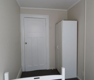 PETONE LIVING - Photo 6