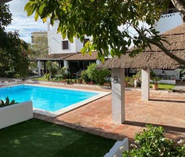 Alquiler de chalet adosado en Avenida de Bonanza - Photo 5