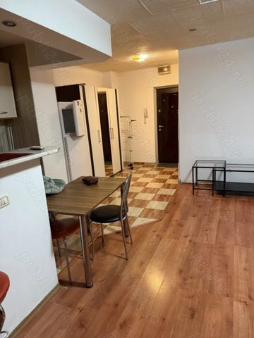 Vitan mall etaj 8 open space - Fotografie 2