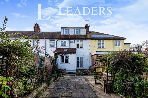 4 bedroom house to rent - Photo 1